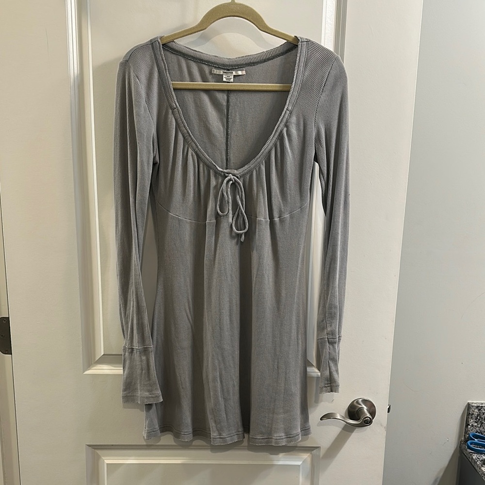 Gray Long Sleeve Women's Top